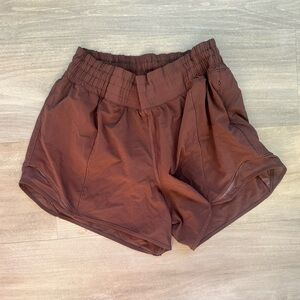 LULULEMON HIGH RISE HOTTY HOT SHORT